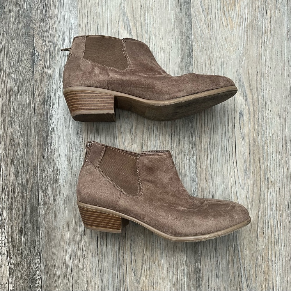 Wild Diva Suede- Look Ankle Boots